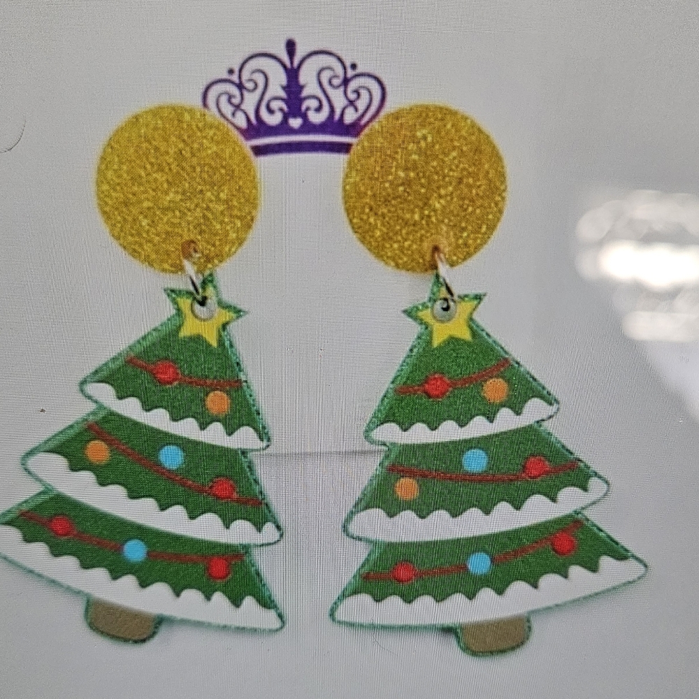 Atelier Sona Festive Tree Earrings - Green and Gold